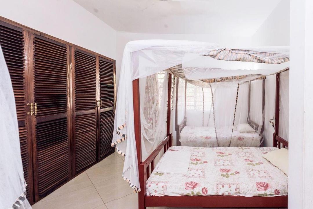 Kijani Cottages Diani เดียนีบีช ภายนอก รูปภาพ