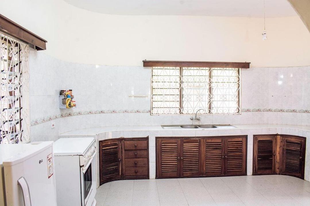 Kijani Cottages Diani เดียนีบีช ภายนอก รูปภาพ