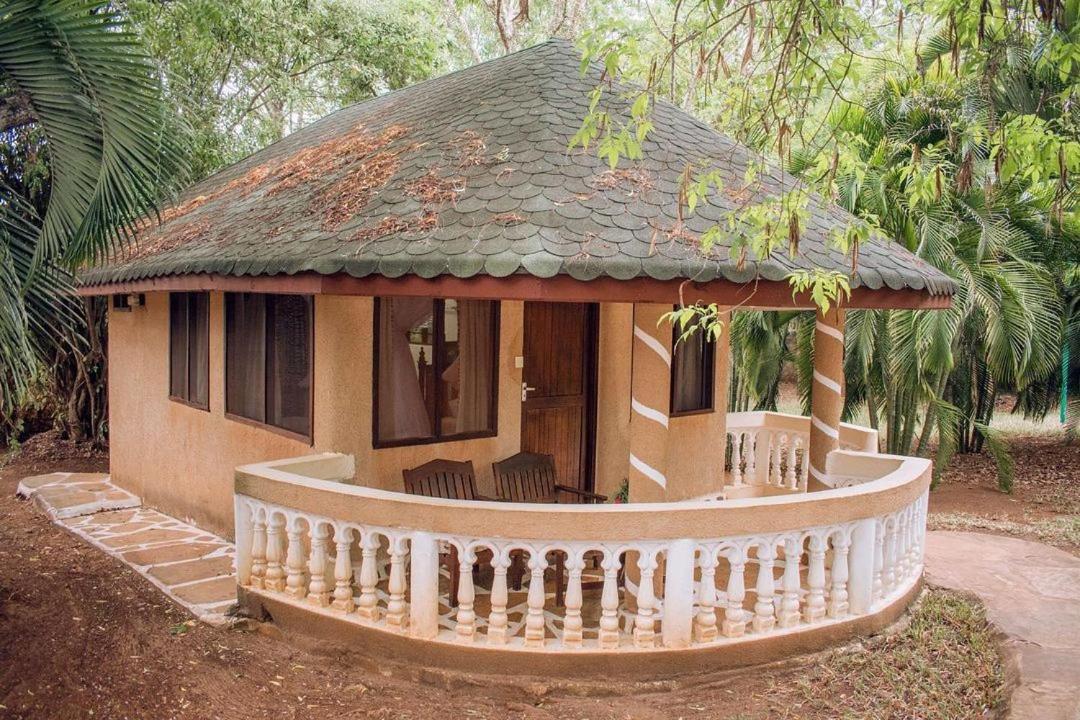 Kijani Cottages Diani เดียนีบีช ภายนอก รูปภาพ