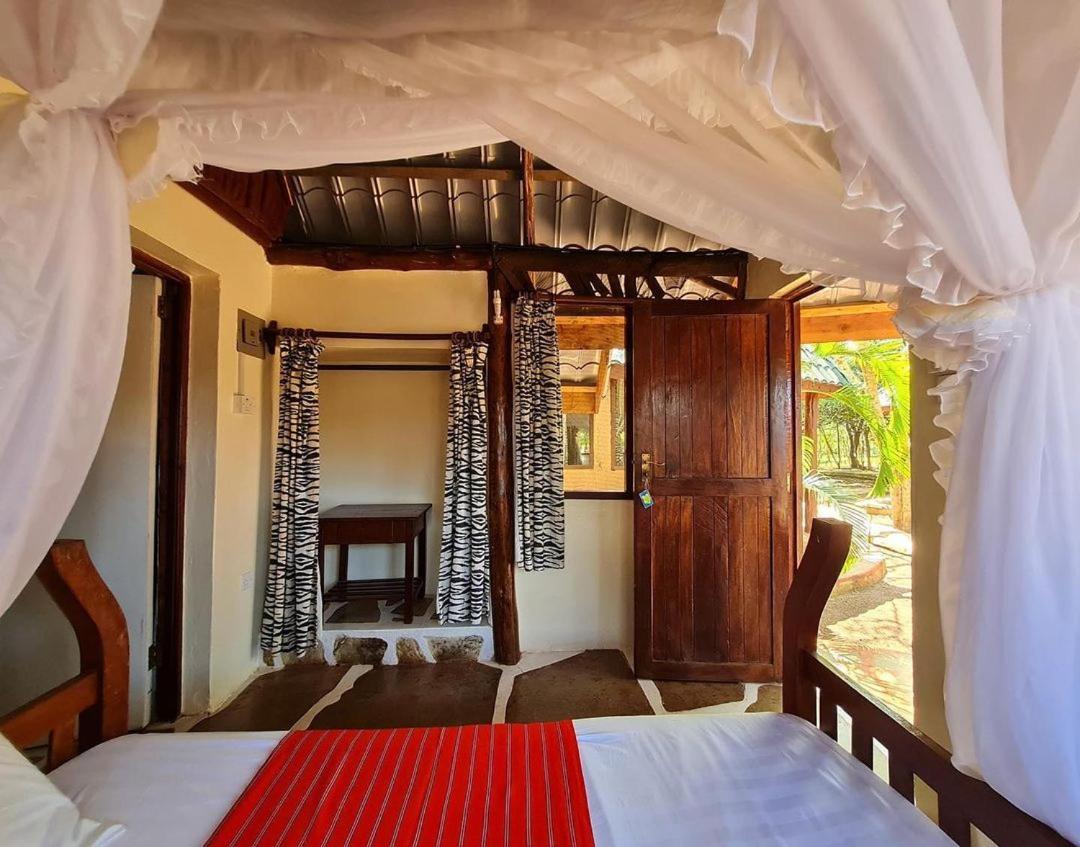 Kijani Cottages Diani เดียนีบีช ภายนอก รูปภาพ
